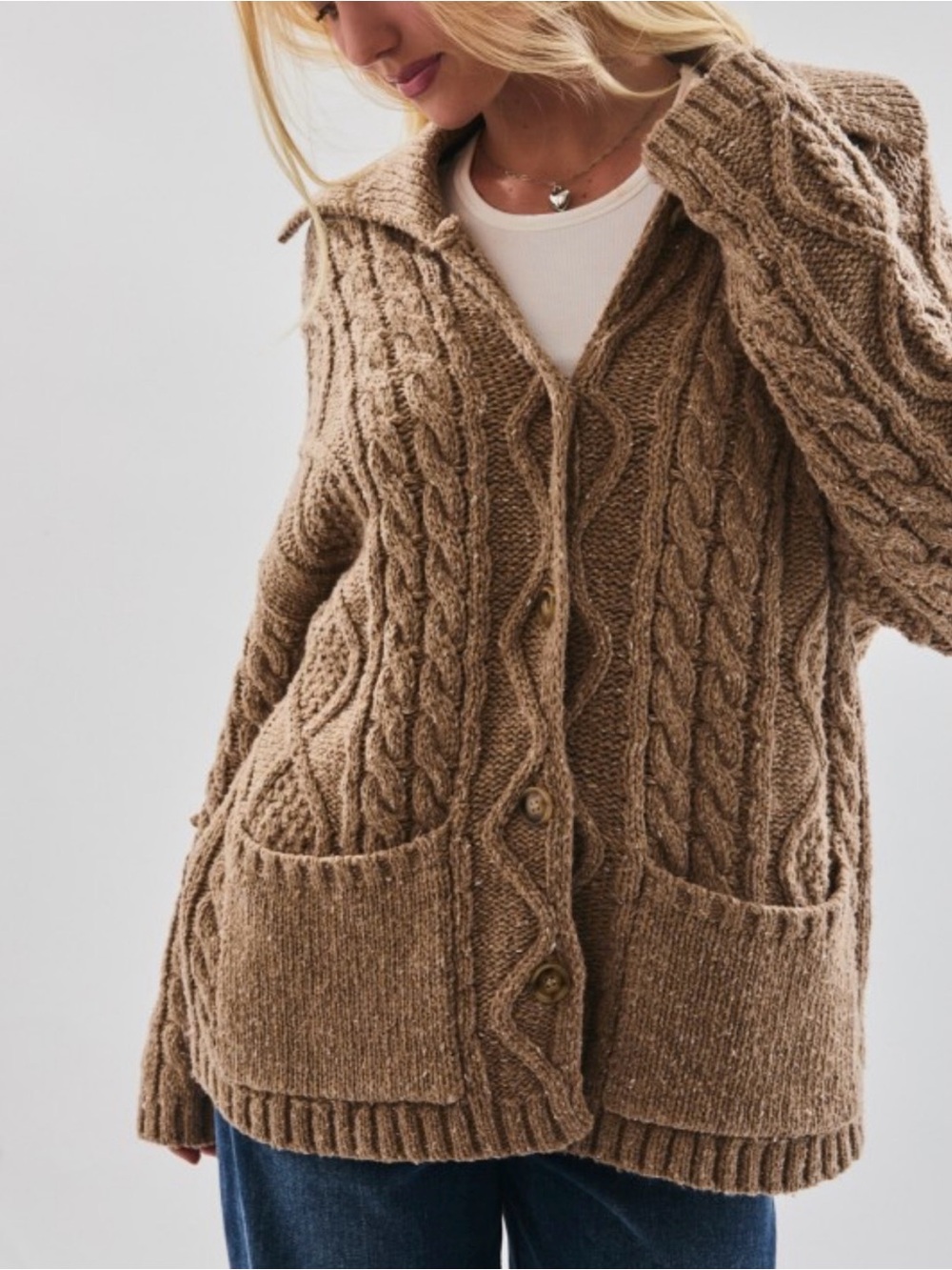 Cozy Cable Knit Cardigan Sweater - Brown